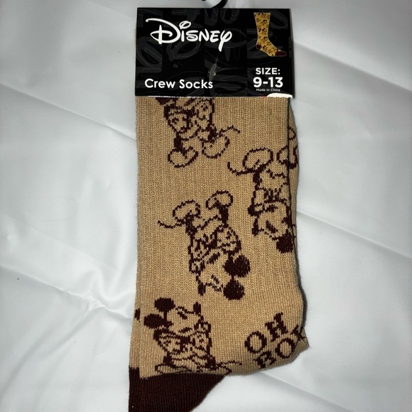 2/$35 Disney Mickey Mouse Goofy Crew Socks Bundle 4 Pairs Size 9-13 Character - Picture 3 of 10